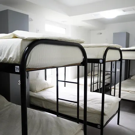 Hotel готельно-ресторанний комплекс традиція *