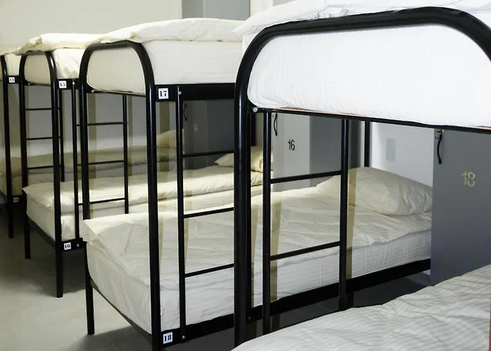 готельно-ресторанний комплекс традиція Hotel *
